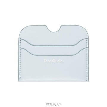 아크네 블루 카프스킨 카드 지갑