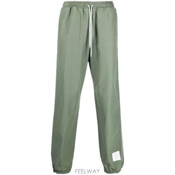 Thom Browne 26 FW ����� �ΰ� ��ġ Ʈ������ MJQ150A07651 TP45705943426 FW ����� �ΰ� ��ġ Ʈ������ MJQ150A07651 TP45705