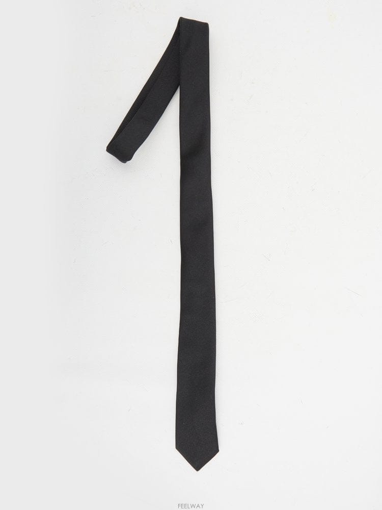 Saint Laurent 26 S/S ���ζ� ��Ű�� �̺�� Ÿ�� 7200953Y0431000 B002204893126 S/S ���ζ� ��Ű�� �̺�� Ÿ�� 7200953Y0431000 B0022