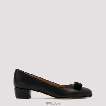 Ferragamo 26FW ����䷹ ��󰡸� VARA 1 0765658NERO TP57182299826FW ����䷹ ��󰡸� VARA 1 0765658NERO TP571822998