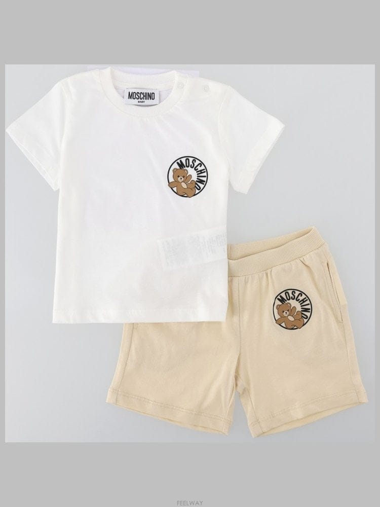 Moschino 26 S/S ��Ű�� Ƽ���� & SHORTSSET (KIDS ��ǰ)  B004206859026 S/S ��Ű�� Ƽ���� & SHORTSSET (KIDS ��ǰ)  B00420