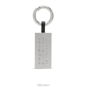 26SS 메종마르지엘라 키 체인 WITH 로고 SA5UA0005P8885T8013 TP570496864