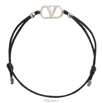 Valentino 26 F/W �߷�Ƽ�� V�ΰ� �ñ״�ó ���� J0X85KAZ/0NO B001203611526 F/W �߷�Ƽ�� V�ΰ� �ñ״�ó ���� J0X85KAZ/0NO B0012