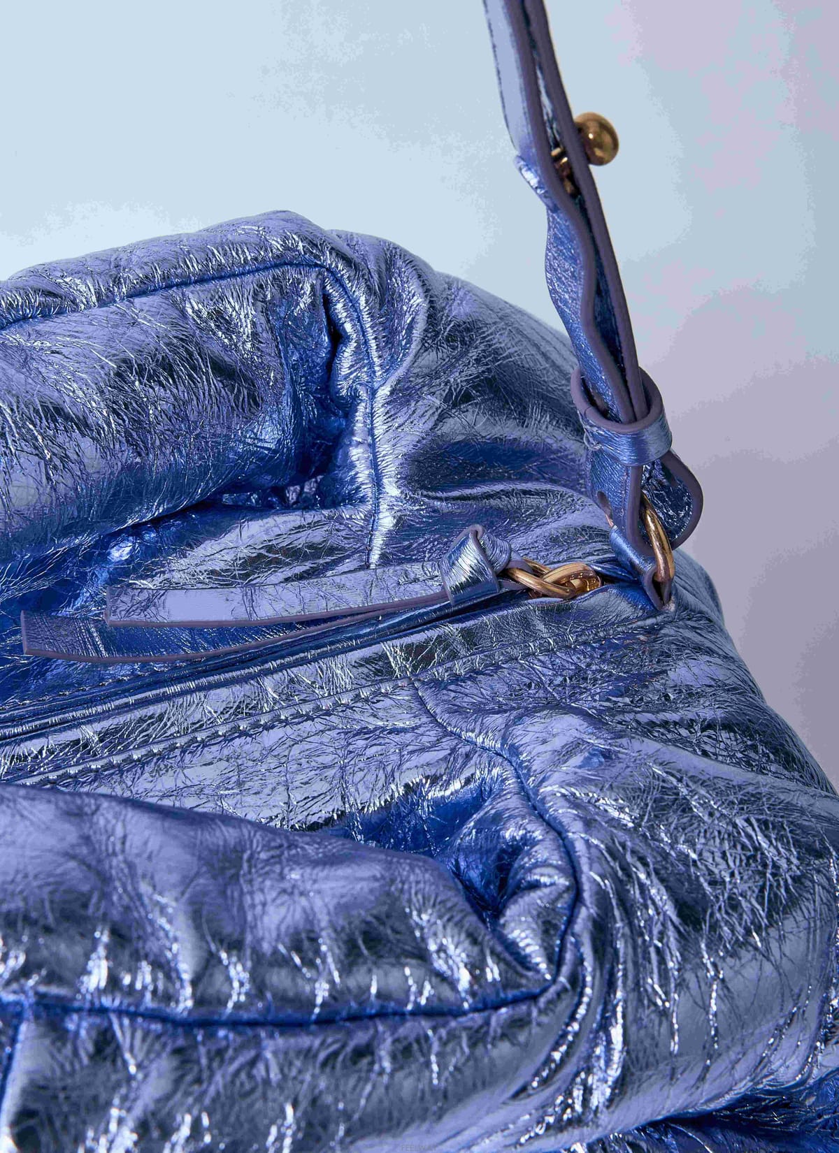 Dries Van Noten 25 S/S �帮�� �� ��ư METALIC Ʈ����Ʈ �ڵ�� 251-0 B011156840825 S/S �帮�� �� ��ư METALIC Ʈ����Ʈ �ڵ�� 251-0 B0