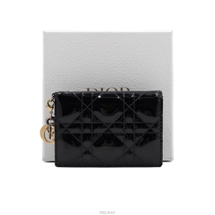 DIOR ��� S0011OVRB ���� ���̴�Ʈ ��� ���̵��� �÷� ���� ī������aa66489��� S0011OVRB ���� ���̴�Ʈ ��� ���̵��� �÷� ��