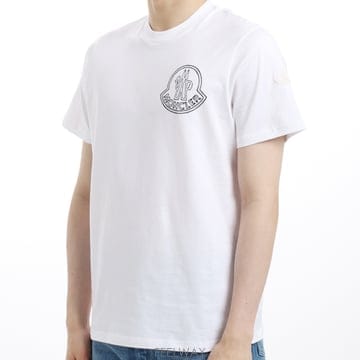 Moncler [MONCLER]��Ŭ���� ���� ���� Ƽ���� 8C00056 89AJS 00A[MONCLER]��Ŭ���� ���� ���� Ƽ���� 8C00056 89AJS 00A