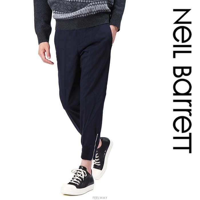 Neil Barrett �ҹٷ� PBPA296H B023 415 ũ�� �Ͼ� ���� Ŀ���� �������ҹٷ� PBPA296H B023 415 ũ�� �Ͼ� ���� Ŀ���� ������