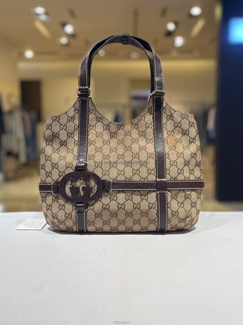GUCCI ���� GG ĵ���� ȣ�� ����� 181502���� GG ĵ���� ȣ�� ����� 181502