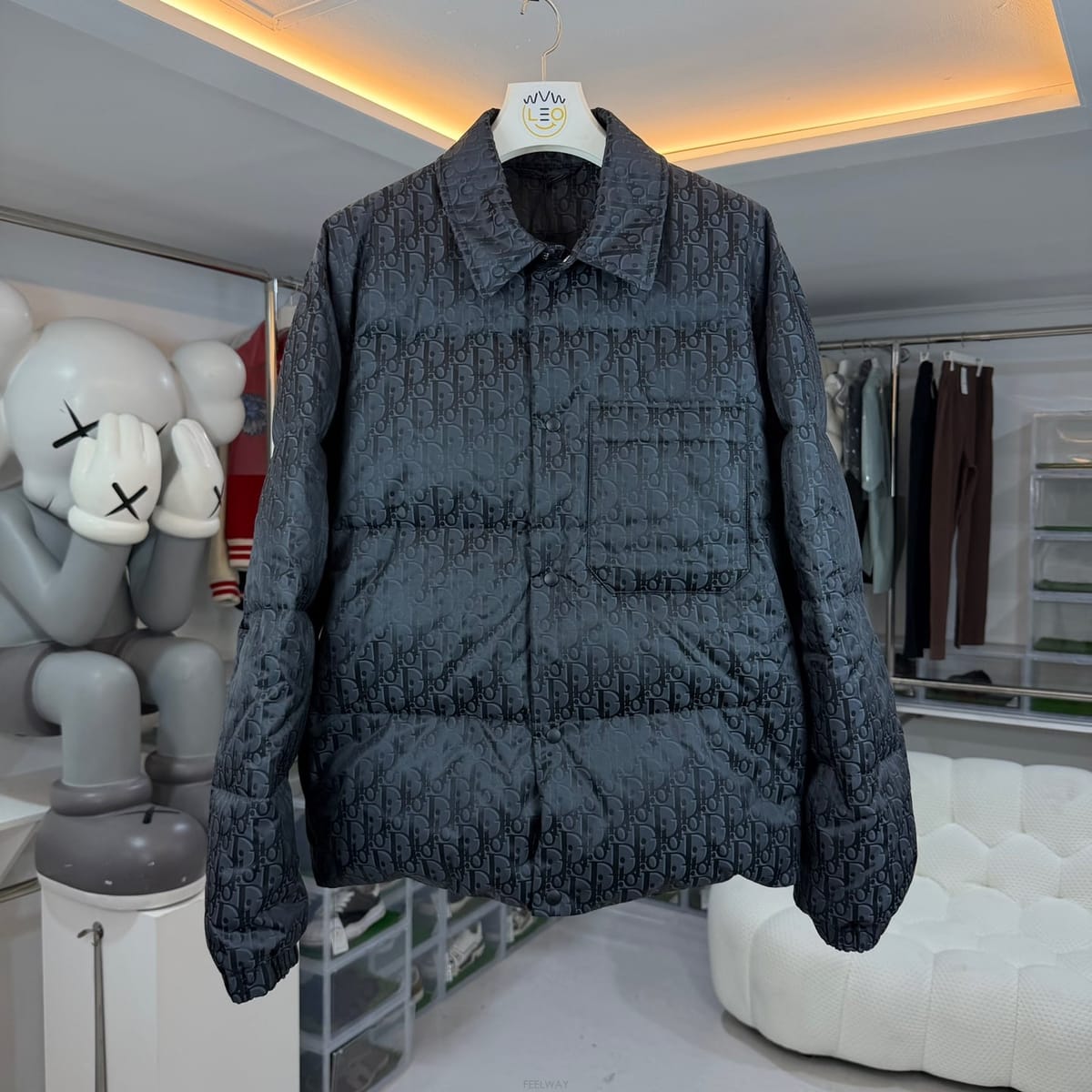 DIOR ��� ������ũ ��ư ������ ��ī�� �ÿ��� ���� �е� ���ϵ�� ������ũ ��ư ������ ��ī�� �ÿ��� ���� �е� ����