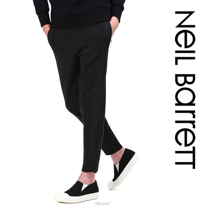Neil Barrett �ҹٷ� BMA325H C3672 01 ��Ʈ Ʈ���̴� ��� �����ҹٷ� BMA325H C3672 01 ��Ʈ Ʈ���̴� ��� ����