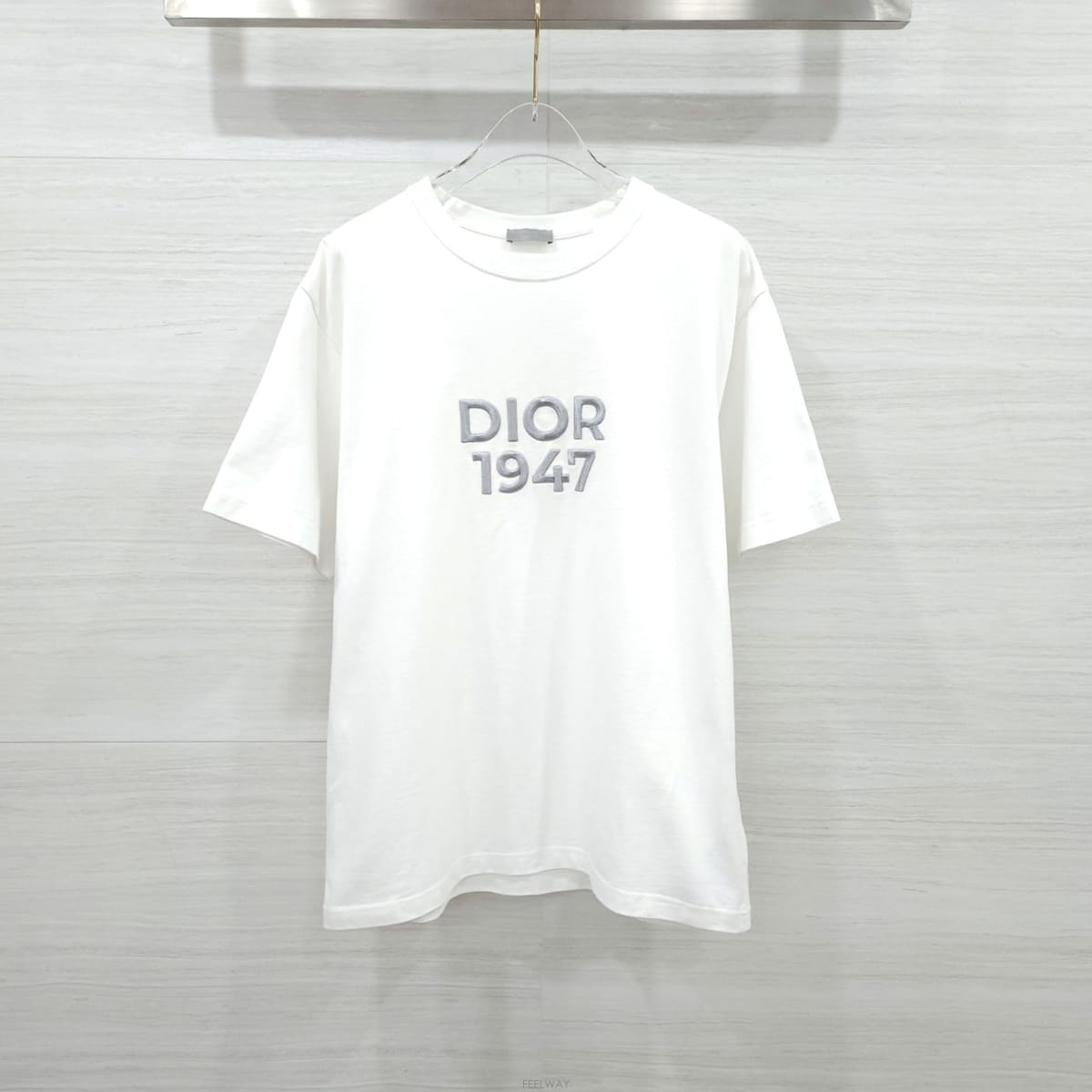 DIOR [������] M / ��� ȭ��Ʈ 1947 �ΰ� �ڼ� ����Ƽ 413J696F0554[������] M / ��� ȭ��Ʈ 1947 �ΰ� �ڼ� ����Ƽ 413J696