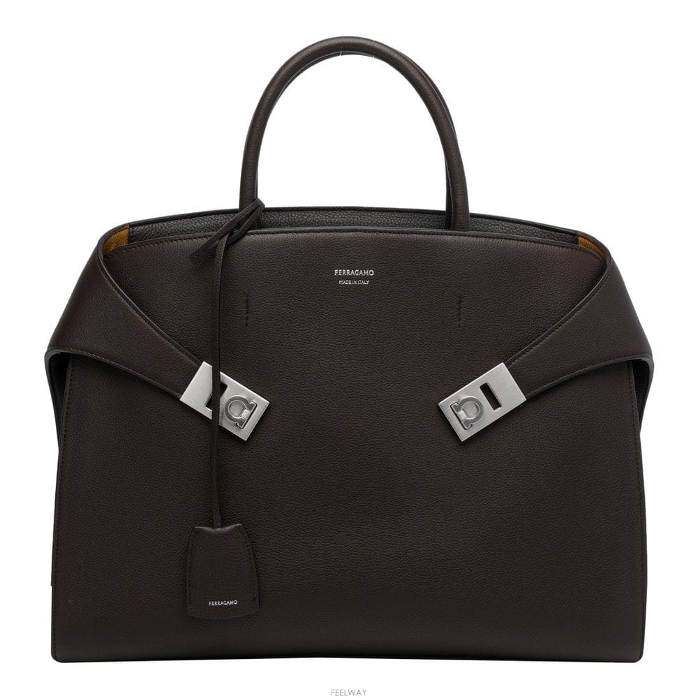 Ferragamo 26 F/W ��󰡸� HUG ����Ͻ� �� 779074/241683TE B001226182526 F/W ��󰡸� HUG ����Ͻ� �� 779074/241683TE B00122