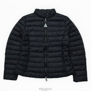 Moncler ��Ŭ���� �̰� ���� �淮�е� 1A00086 597YF 999��Ŭ���� �̰� ���� �淮�е� 1A00086 597YF 999