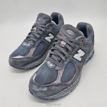 뉴발란스 2002R 고어텍스 마그넷 그레이 남성 235 D / 여성 245mm
