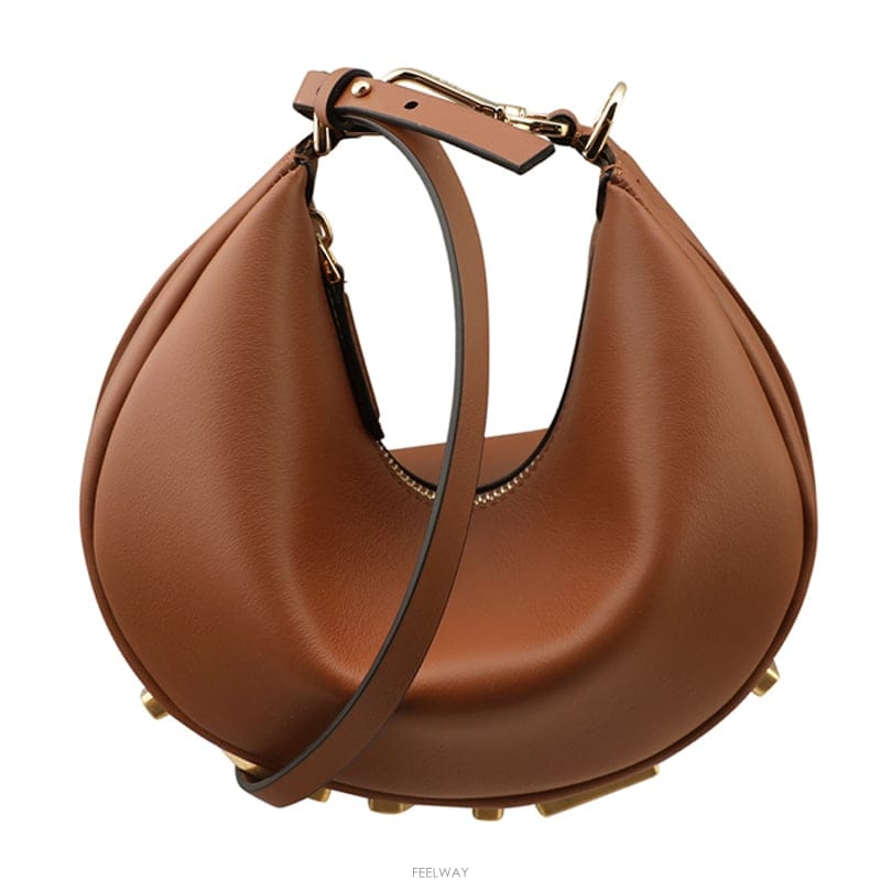 FENDI [�񿣺��ǰ��] FENDI ��� ���� ���׶��� �̴� ȣ���� ũ�ν���[�񿣺��ǰ��] FENDI ��� ���� ���׶��� �̴� ȣ���� 