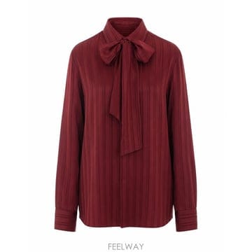 26 F/W 생로랑 LAVALLIERE CASSANDRE 셔츠 838 B0012261886