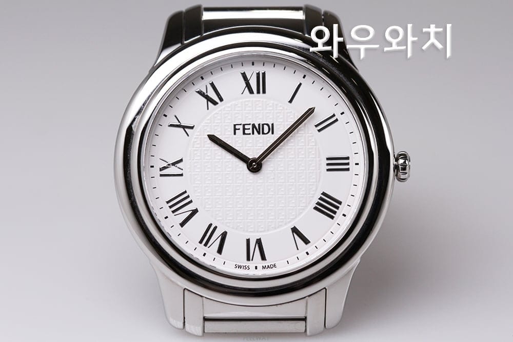 FENDI �Ϳ��ġ ��� Ŭ������ 000-25000G-863 ��ƿ ȭ��Ʈ ������Ϳ��ġ ��� Ŭ������ 000-25000G-863 ��ƿ ȭ��Ʈ ����