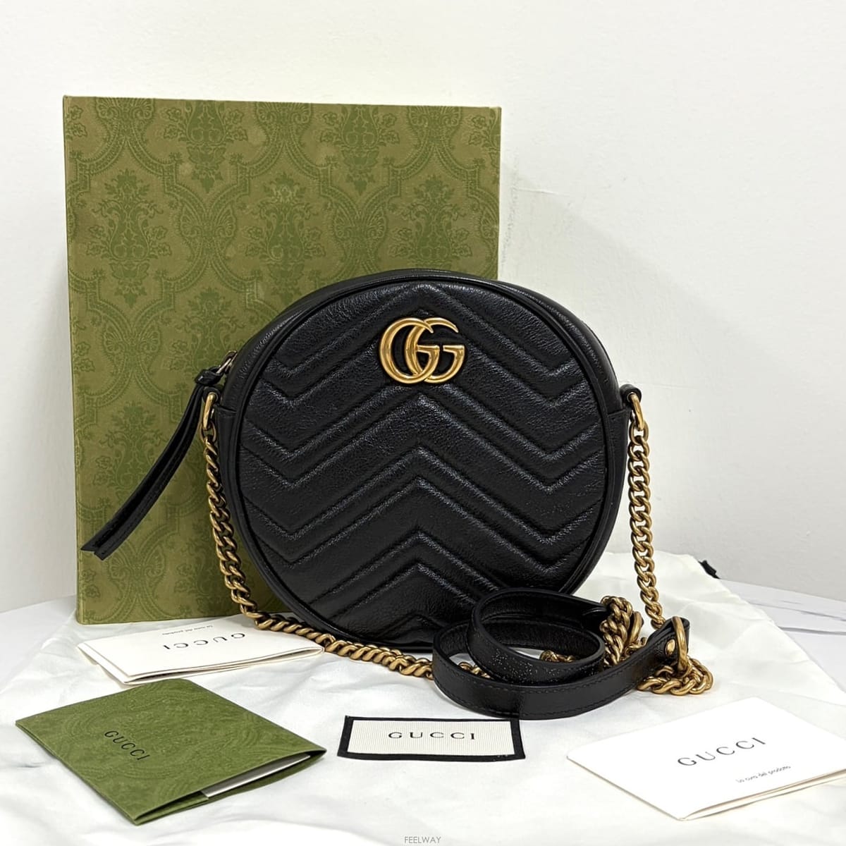 GUCCI ���� ��Ʋ�� �۹��� ü�� ũ�ν��� ���� (550154)���� ��Ʋ�� �۹��� ü�� ũ�ν��� ���� (550154)
