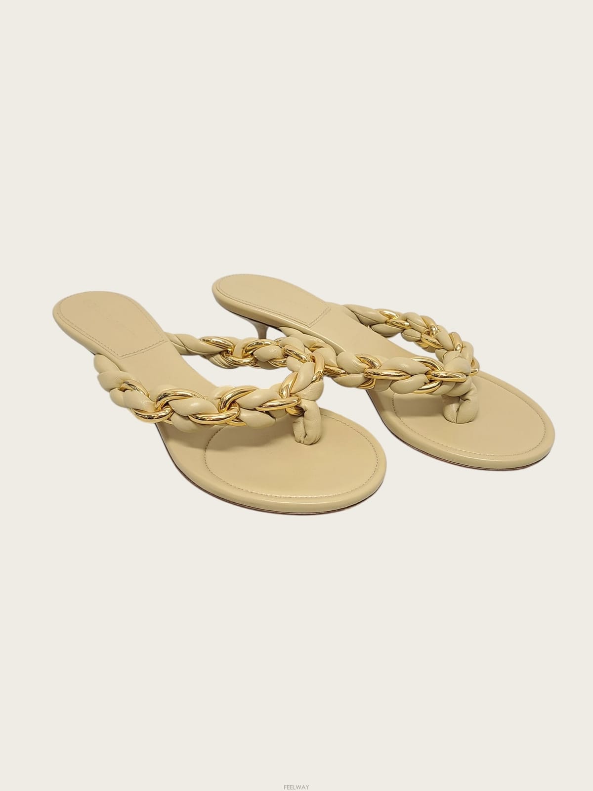 Bottega Veneta [�߰���ǰ/���̽���] 36.5 / ���װ�����Ÿ �Ƹ�� DOT ü�� ��Ʈ�� ���� ��[�߰���ǰ/���̽���] 36.5 / ���װ�����Ÿ �Ƹ�� DOT ü