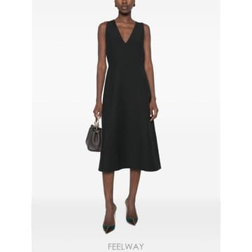 FENDI [P13]��� FDD658B1UJF0QA1 ���� ���ǽ� �巹�� �տ��ǽ� �̵���ǽ� �����ǽ� FENDI WOO[P13]��� FDD658B1UJF0QA1 ���� ���ǽ� �巹�� �տ��ǽ� 