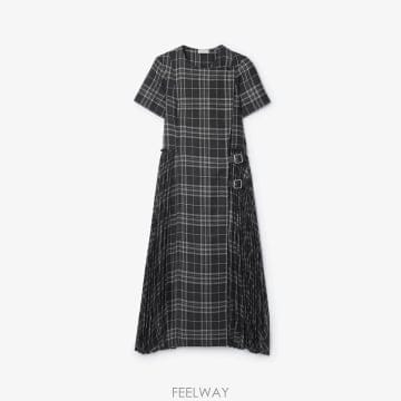 26FW 버버리 Meryl 드레스 8116016 TP570670378