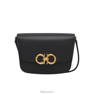 Ferragamo 23FW ����䷹ ��󰡸� ���� messenger �� 759127001NERO TP57333276923FW ����䷹ ��󰡸� ���� messenger �� 759127001NERO