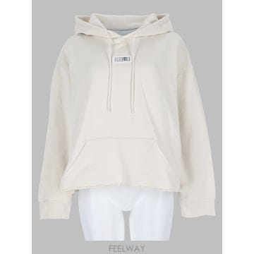 26 F/W MM6 메종 마르지엘라 맨투맨 S52GU0235_M250 B0042262781