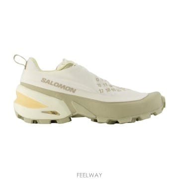 26 S/S MM6 메종 마르지엘라 스니커즈 MM6 MAISON MA B0732032466