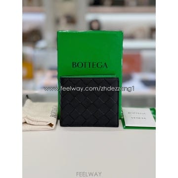 보테가 베네타 인트레치아토 반지갑