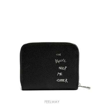 Zadig&Voltaire ���Ϲ�� ���غ��׸� �̴� ZV �׷���Ƽ �������Ϲ�� ���غ��׸� �̴� ZV �׷���Ƽ ����