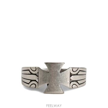 Vetements ���Ϲ�� ��Ʈ�� ũ�ν� �����Ϲ�� ��Ʈ�� ũ�ν� ��