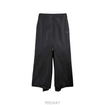 Yohji Yamamoto ���Ϲ�� �����߸����� UT �� ���� �������Ϲ�� �����߸����� UT �� ���� ����