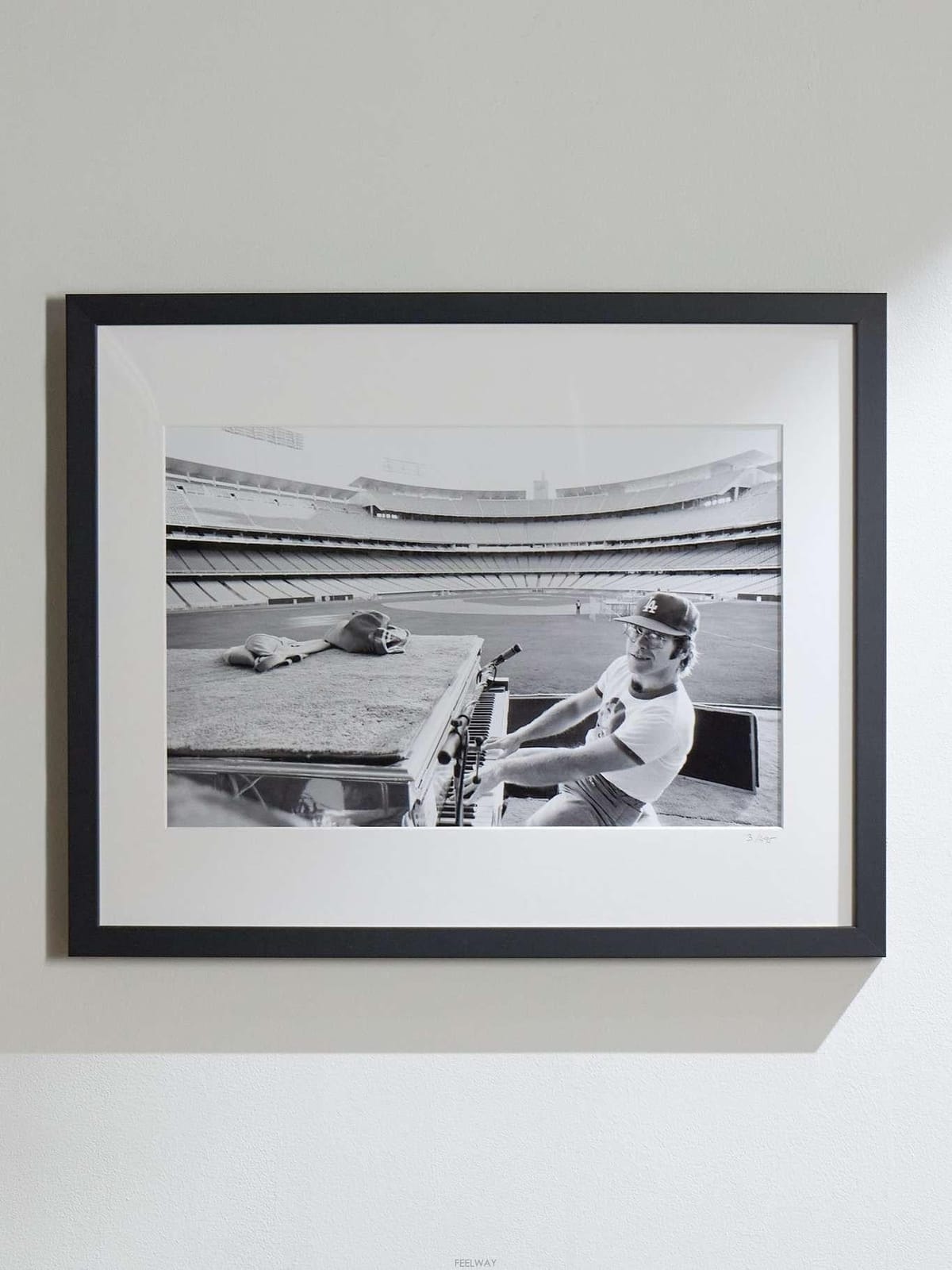 | Other Brand | SONIC EDITIONS FRAMED 1975 ELTON �� RE B0081191876SONIC EDITIONS FRAMED 1975 ELTON �� RE B0081191876