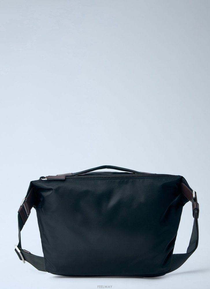 PRADA 26 F/W ����� SPEEDROCK RENYLON ũ�ν��ٵ� �� 2 B011202891426 F/W ����� SPEEDROCK RENYLON ũ�ν��ٵ� �� 2 B01120