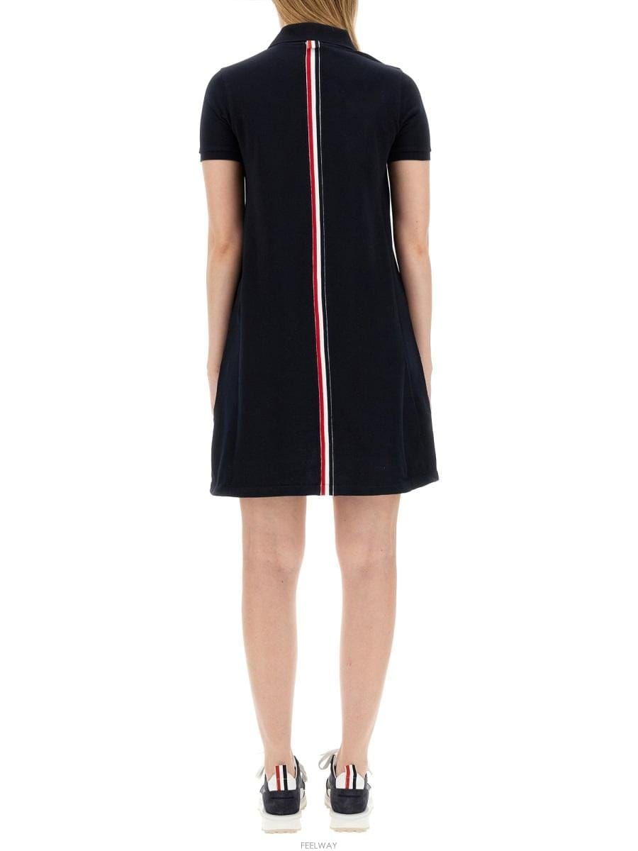Thom Browne 25 F/W �� ���� ��ư ���� ���� ���� �巹�� FJD027A_0 B004165634025 F/W �� ���� ��ư ���� ���� ���� �巹�� FJD027A_0 