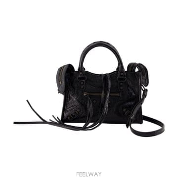 Balenciaga 26 F/W �߷��þư� �� ��Ƽ ���� �� �߷��þư� ���� ���� 865 B073223793726 F/W �߷��þư� �� ��Ƽ ���� �� �߷��þư� ���� ����