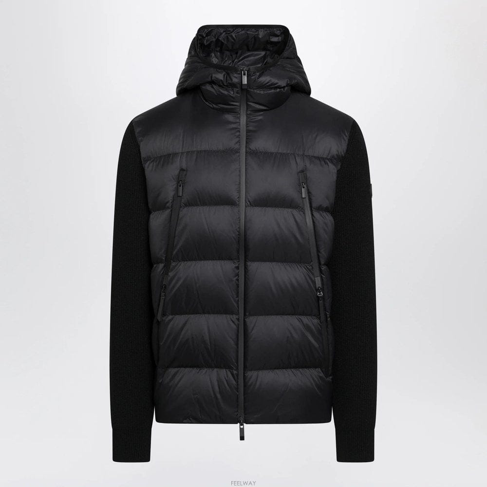 Moncler 26 F/W ��Ŭ���� ���� �е� �ĵ� ����� 9B00007M1131- B005226360726 F/W ��Ŭ���� ���� �е� �ĵ� ����� 9B00007M1131- B0