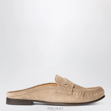 26 F/W 펜디 FENDI SCRUNCH 사봇 인 베이지 스웨이드  B0052263609