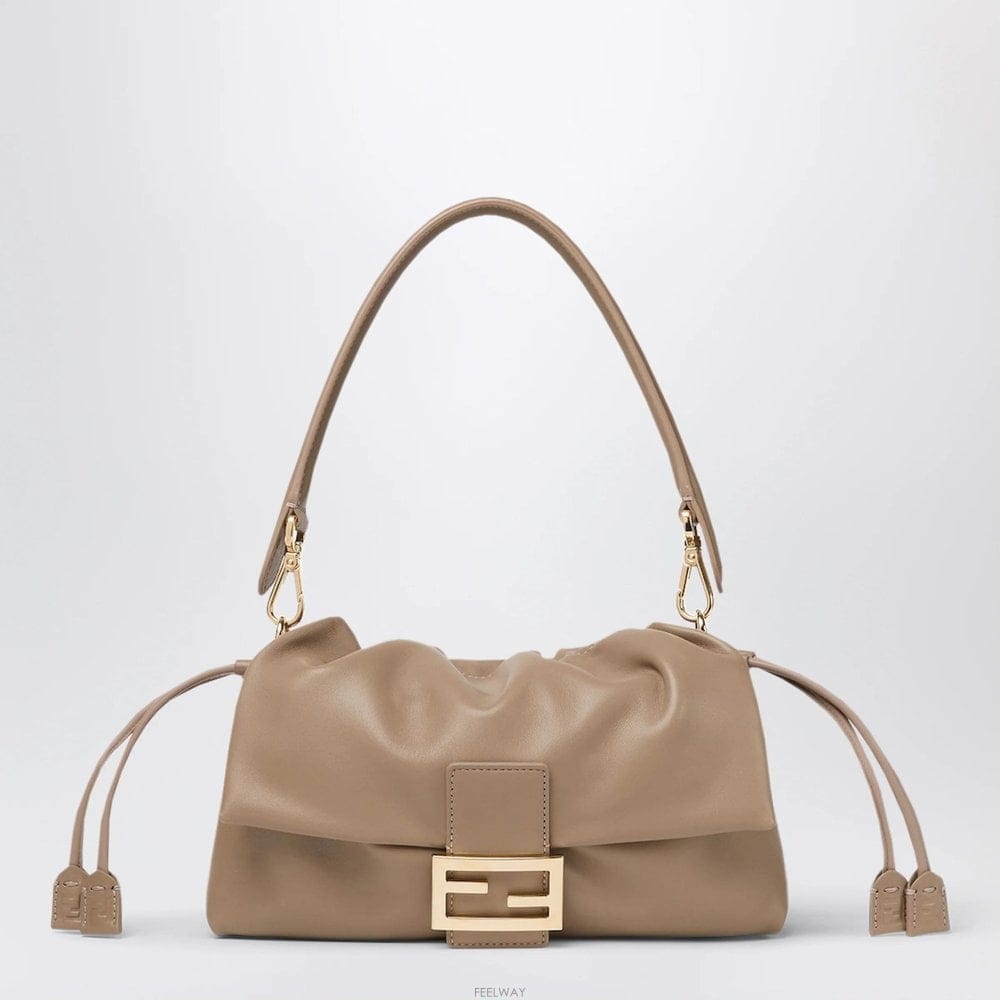 FENDI 26 F/W ��� ���� �ٰ�Ʈ ����Ʈ �̵�� �� 8BR856B1ZK- B005226363126 F/W ��� ���� �ٰ�Ʈ ����Ʈ �̵�� �� 8BR856B1ZK- B