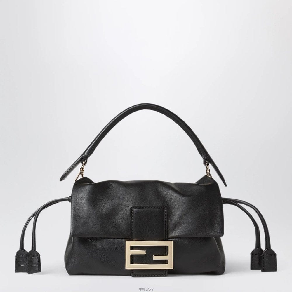 FENDI 26 F/W ��� ���� �ٰ�Ʈ ����Ʈ ���� �̴� �� 8BR855B1Z B005226363326 F/W ��� ���� �ٰ�Ʈ ����Ʈ ���� �̴� �� 8BR855B1Z 