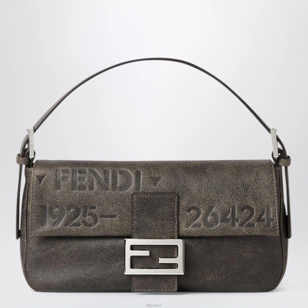 FENDI 26 F/W ��� �ٰ�Ʈ 26424 ���� ���� STENCIL ����Ʈ  B005226363626 F/W ��� �ٰ�Ʈ 26424 ���� ���� STENCIL ����Ʈ  B00