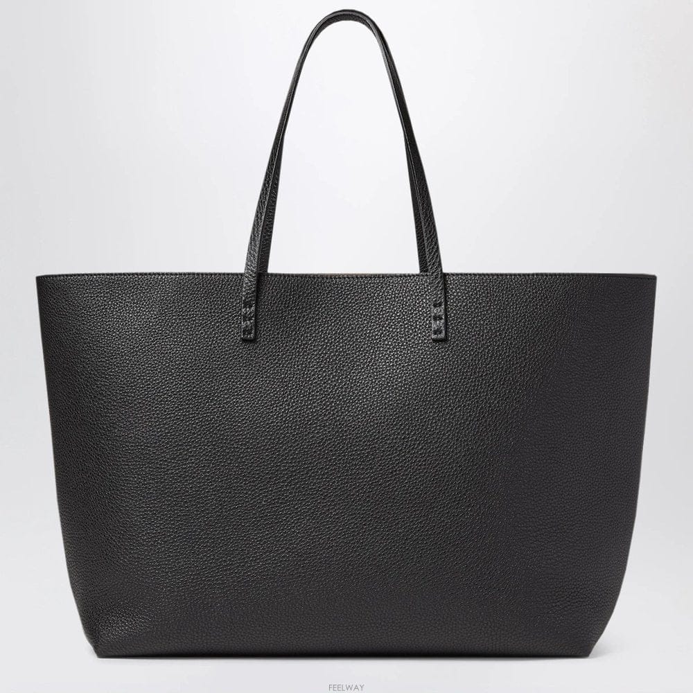 FENDI 26 F/W ��� ���� CUOIO ROMANO ���� �̵�� �� ����  B005226364326 F/W ��� ���� CUOIO ROMANO ���� �̵�� �� ����  B00