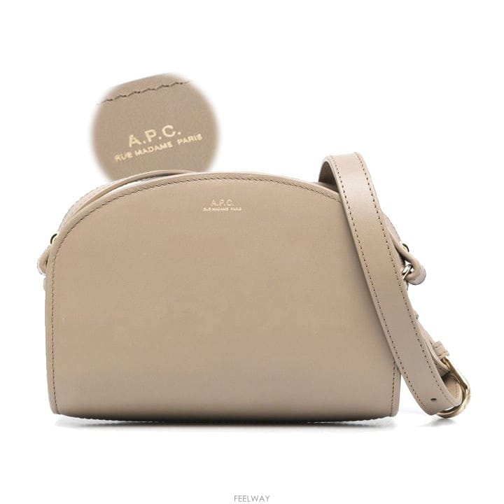 A.P.C. [����]���似 ���̷� �̴� ����� ������ PXAWV F61392 BAM[����]���似 ���̷� �̴� ����� ������ PXAWV F61392 BA