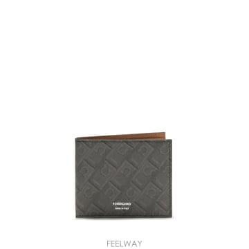 Ferragamo �ؿ� ���¸���� AW26 ��󰡸� ���� ��ġ�� ������ ���� ������ 795880_005�ؿ� ���¸���� AW26 ��󰡸� ���� ��ġ�� ������ ���� 