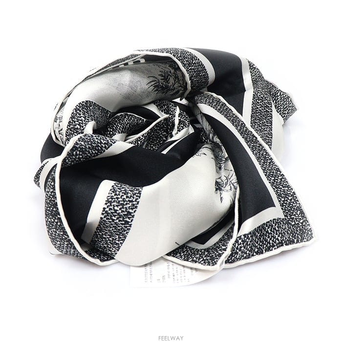 DIOR Dior(���) 34JOU090I606_C089 Toile de Jouy Voyage 90 ������ ��ī��Dior(���) 34JOU090I606_C089 Toile de Jouy Voyage 90 