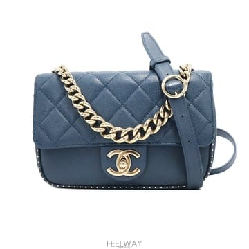 CHANEL �߰���ǰ�Ǵ��� / Chanel(����) ���� ĳ��� CC�ΰ� ���� ���� ���͵� ü�� ����� (2�߰���ǰ�Ǵ��� / Chanel(����) ���� ĳ��� CC�ΰ� ���� 