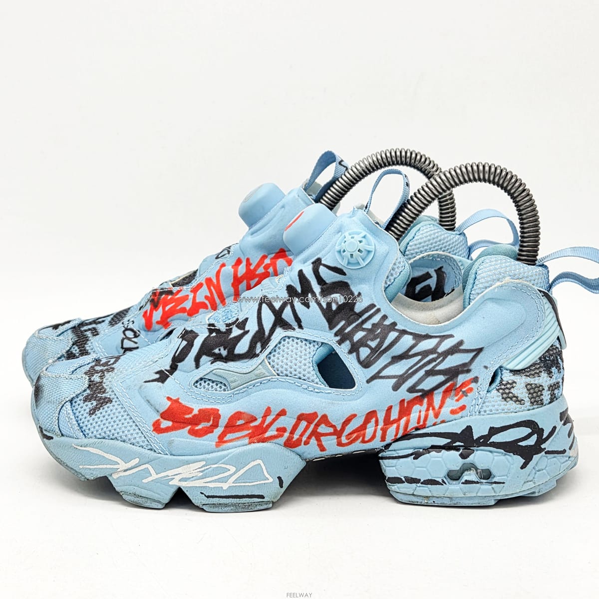 Vetements ��Ʈ�� x ���� ��ս� �ν�Ÿ���� ǻ�� 2.0 �׶���Ƽ (230)��Ʈ�� x ���� ��ս� �ν�Ÿ���� ǻ�� 2.0 �׶���Ƽ (230
