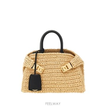 Ferragamo ��󰡸� Hug handbag XS 12139919376648 TP724632564��󰡸� Hug handbag XS 12139919376648 TP724632564