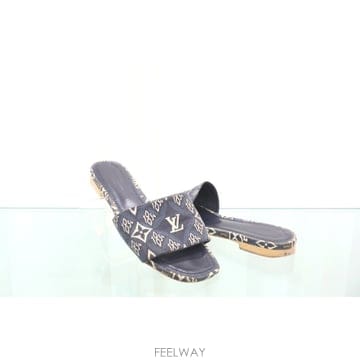 Louis Vuitton �߰� ���̺��� SINCE 1854 �����̹� �÷� �� 1A8NV9�߰� ���̺��� SINCE 1854 �����̹� �÷� �� 1A8NV9