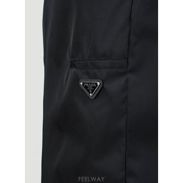 프라다 리나일론 버뮤다 쇼츠 블랙